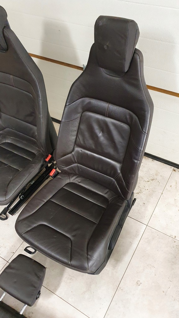 фото №8, Bmw i3 сидіння заднє сидіння підлокітник шкіра коричнева