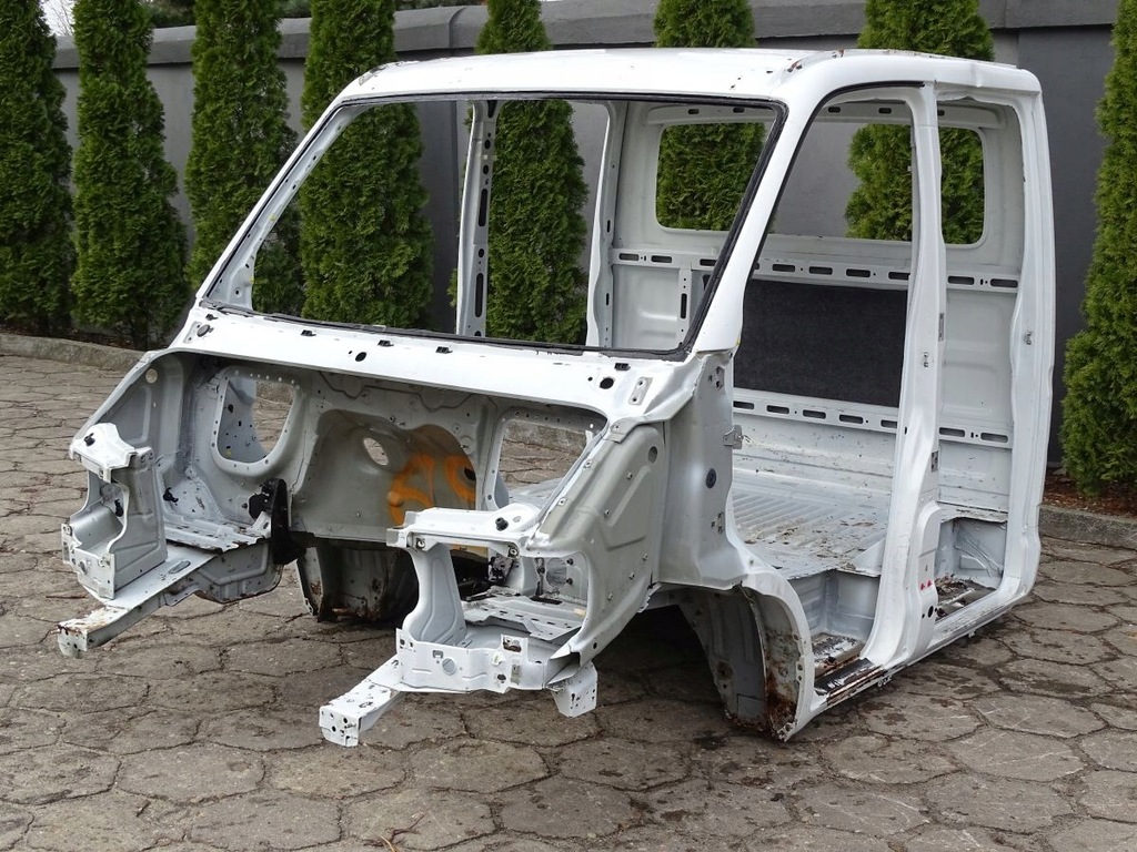 фото №1, Renault mascott 99-04 четверть левый перед