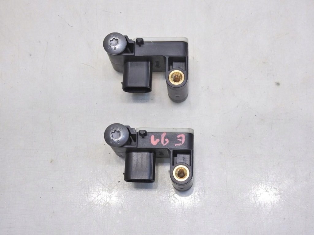 фото №7, Датчик ударный bmw 3 e91 6911003 0285003900