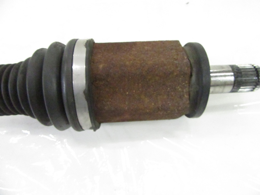 Привідний вал привідна перед ліва bmw f15 x5 f16 x6 x drive 4x4 7629881 Київ