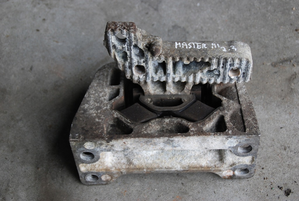 фото №3, Подушка кронштейн двигуна renault master 3 2.3 d 112108180r renault master