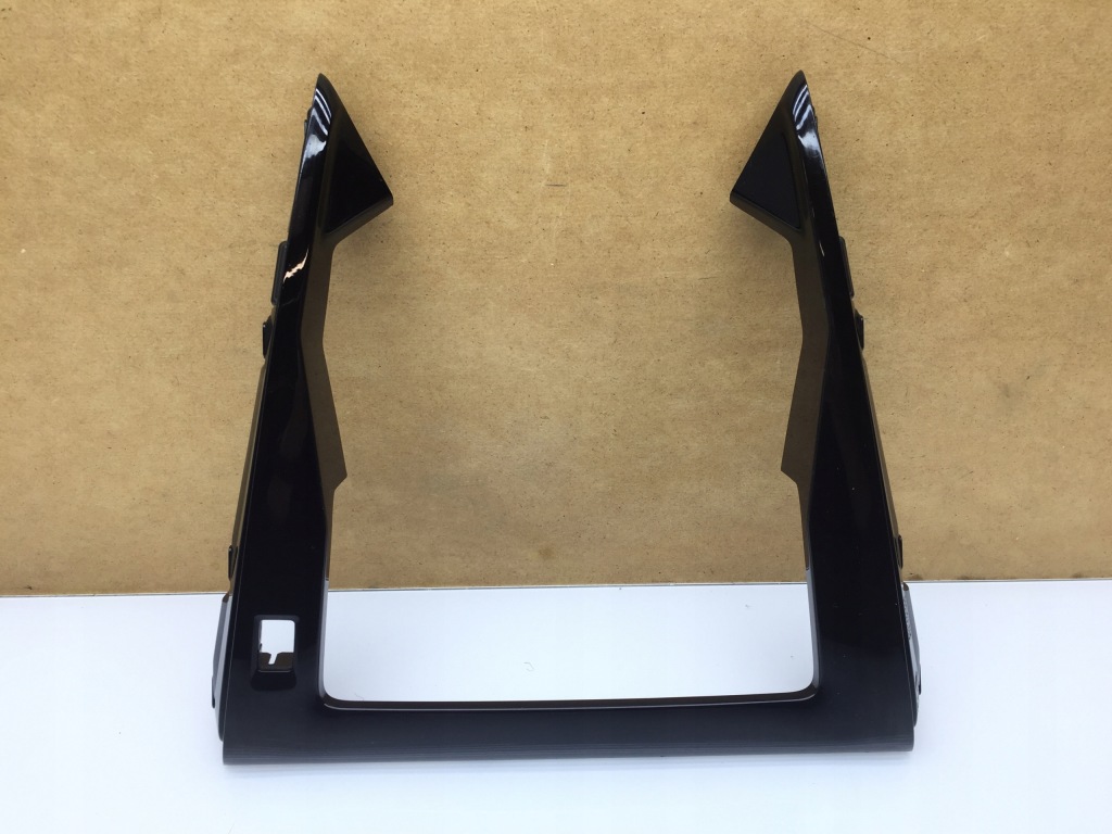 фото №1, Peugeot 208 ii 2019- рамка dekor панель консоли туннель