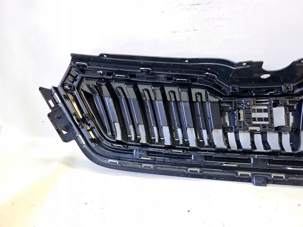 Решётка радиатора решётка радиатора skoda kamiq 658 2019 - 658853653a Недорого