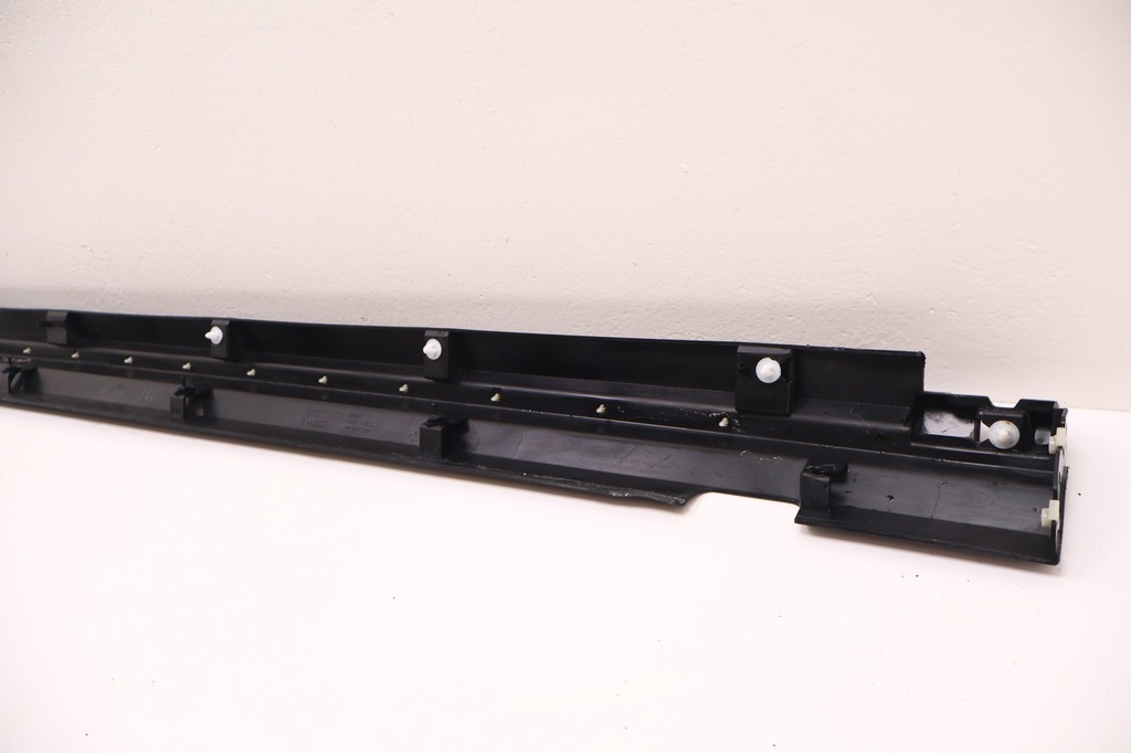 фото №8, Volvo xc40 молдинг порог левая 31448223