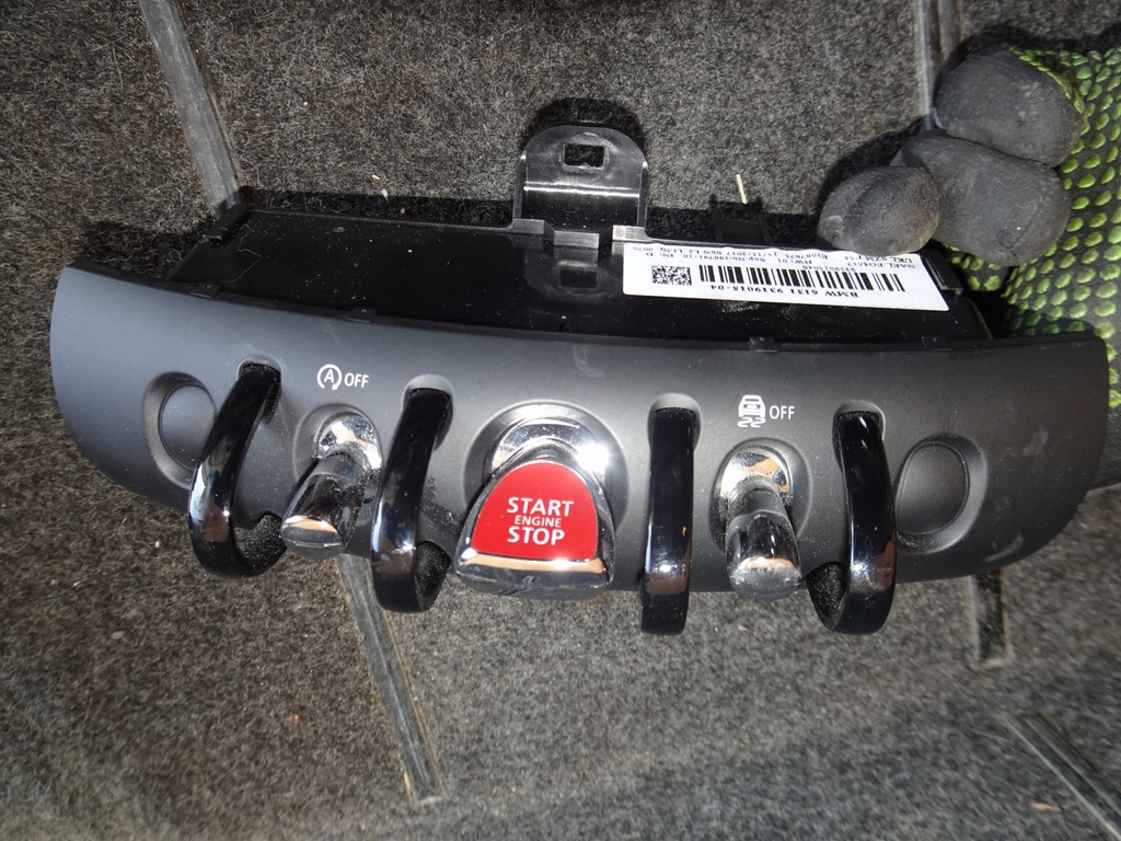 фото №1, Mini clubman f54 панель запуск стоп 9319015