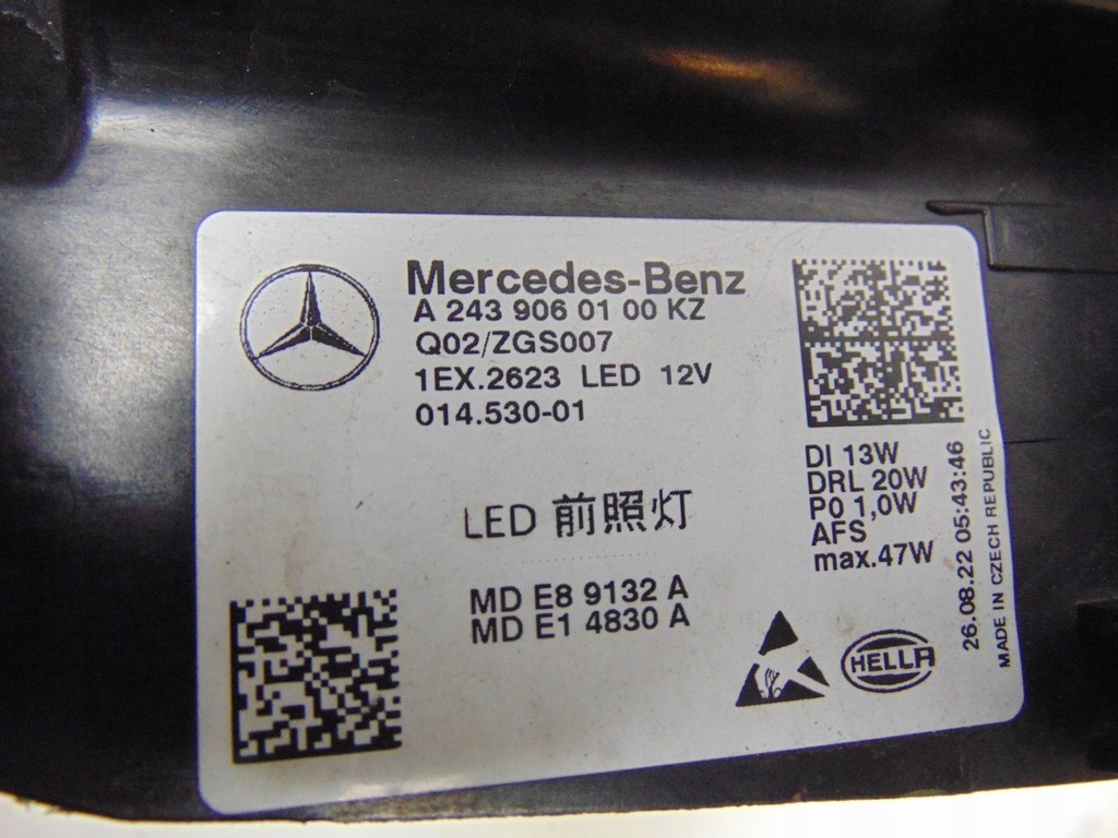 фото №16, Лампа ліва перед mercedes eqa a2439060100 europa