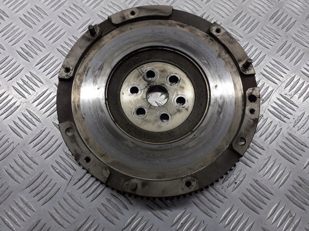 фото №3, Колесо маховик mazda 6 1.8