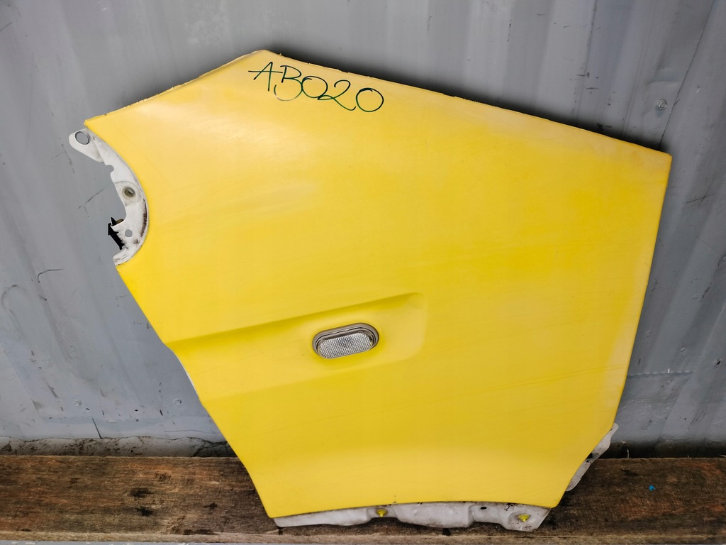 фото №2, Крила правий перед renault master ii lift 04-10