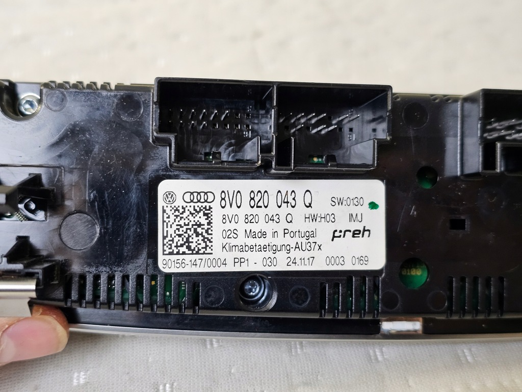 фото №7, Панель перемикач керування кондиціонер кондиціонера обдув audi a3 8v0820043q
