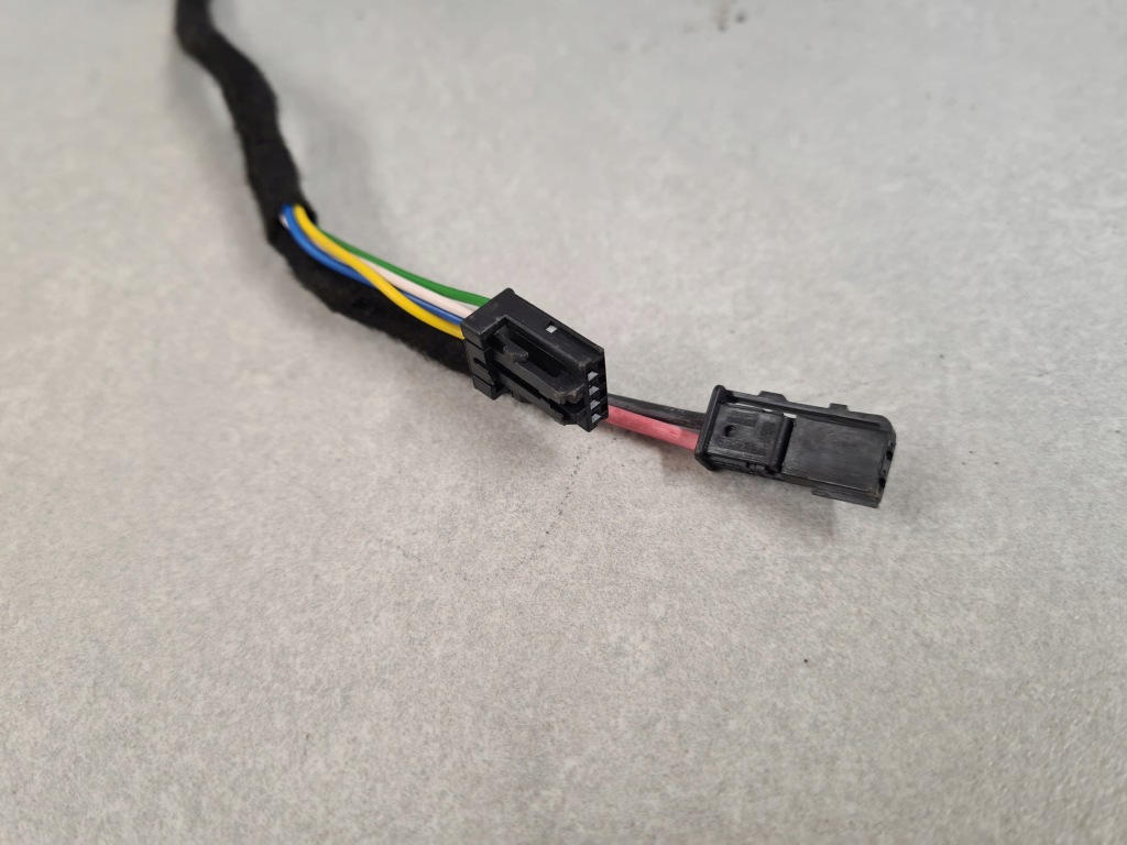 Амортизатор привід кришки електричний opel astra v k kombi оригінал Зі Шроту