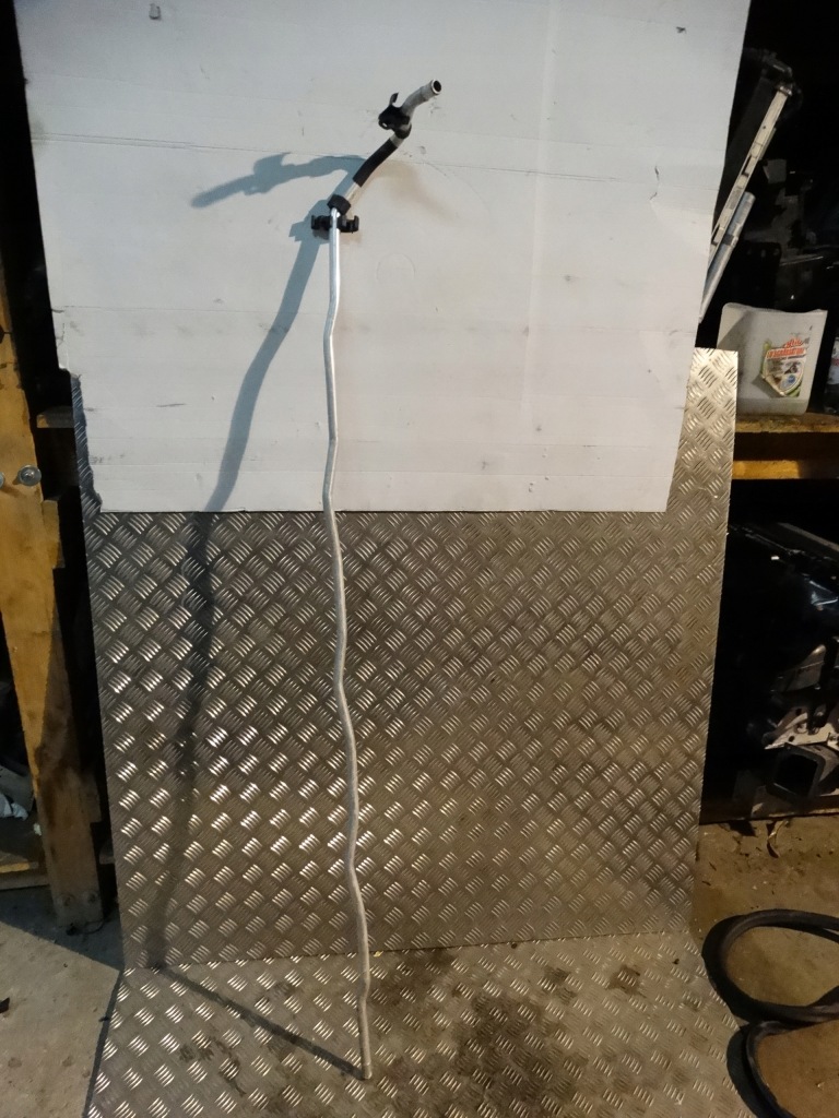 фото №1, Idealny шланг wody porsche panamera 971 1