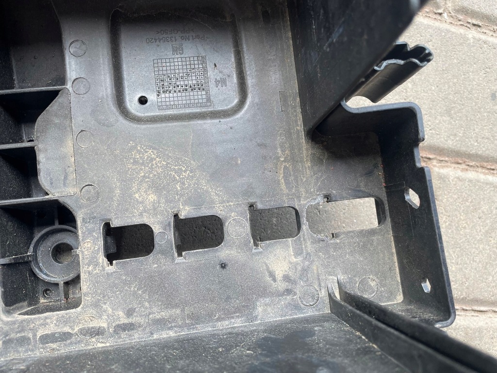 фото №6, Opel zafira c основание аккумулятор корпус