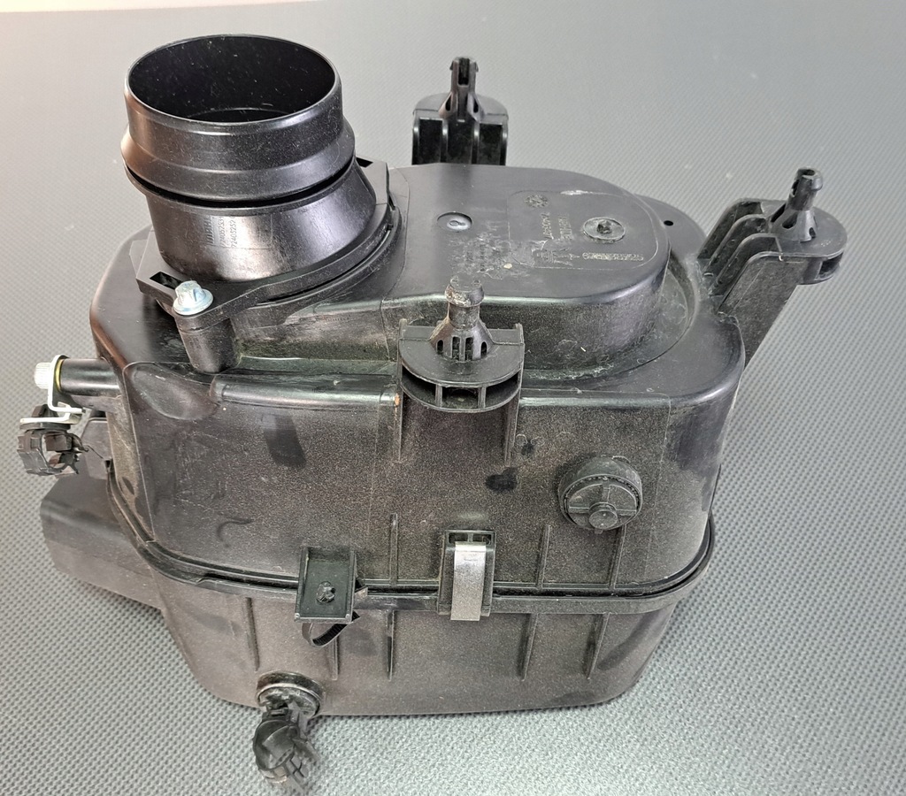 фото №10, Maserati levante 3,0 v6 фільтр повітря корпус права 670038725