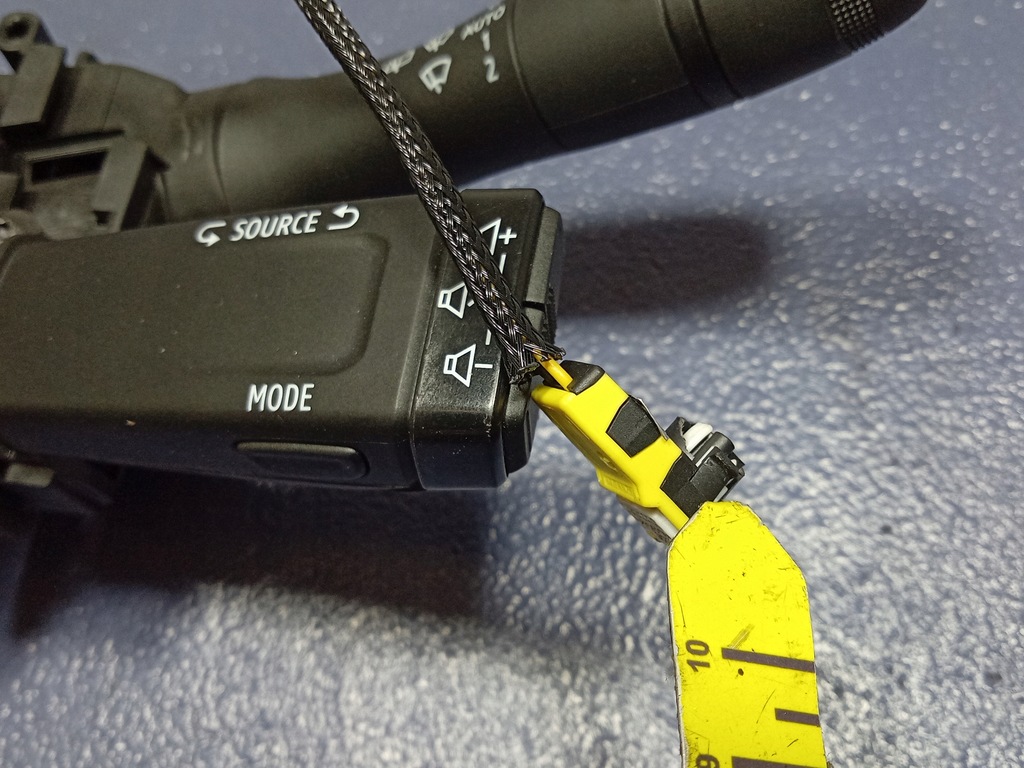 фото №10, Renault clio v 19- перемикач комбінований стрічка 255674797r