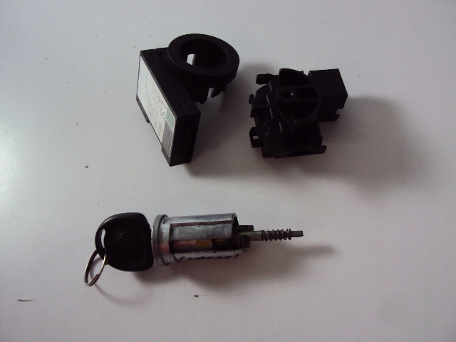 фото №3, Ключ замок зажигания opel corsa c бензин 2002 r