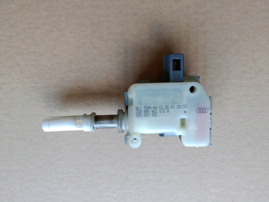 фото №1, Привід задня кришки багажника audi a4 b6 01-04