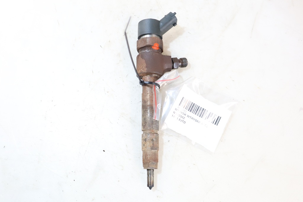 фото №1, Инжектор форсунка alfa romeo 147 1.9jtd