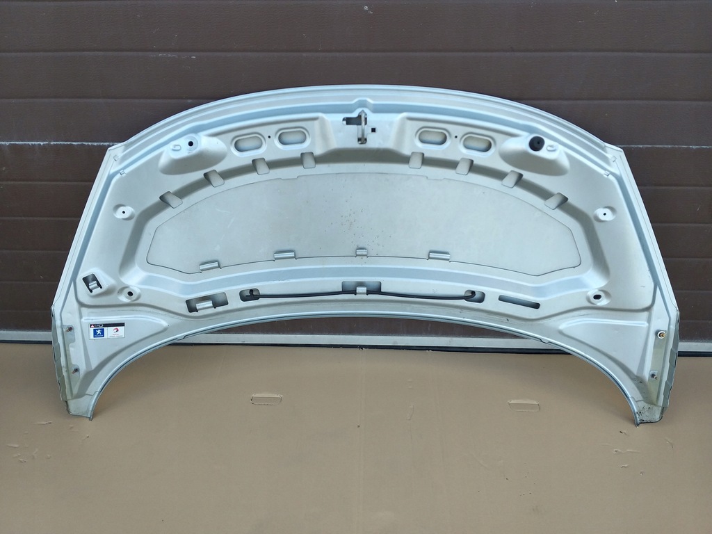 фото №4, Peugeot 207 капот крышка двигателя