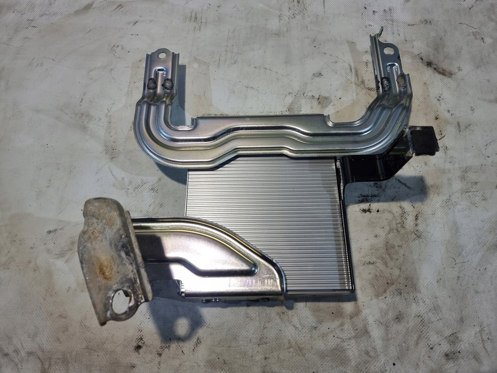 фото №11, Підсилювач оригінальний номер 86280-0w460 toyota prius ii 08r