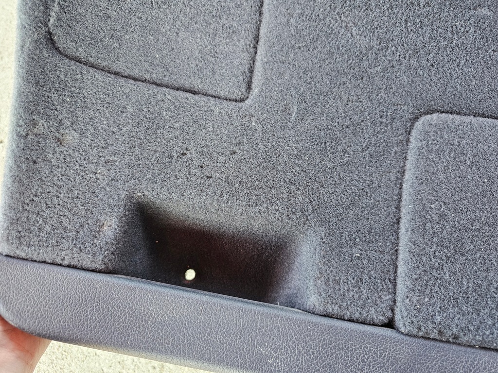 фото №6, Audi a4 b7 kombi обшивка оббивка кришки задній задня 8e9867979b