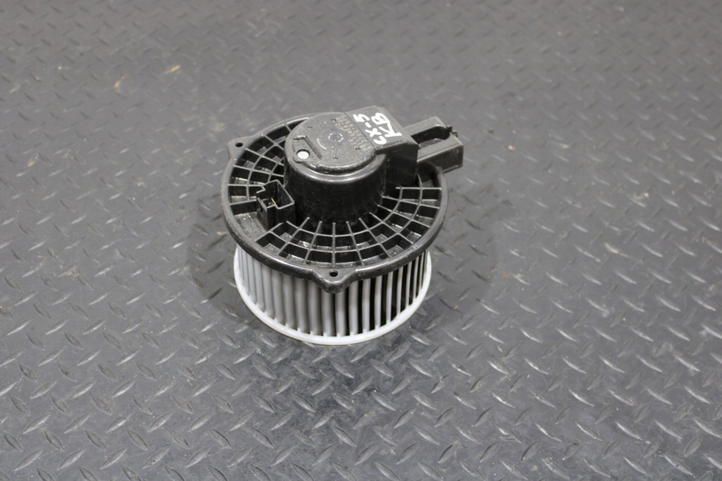 Купить Воздуходувка вентилятор отопителя mazda cx5 ii 2 kb kf 872700-6510