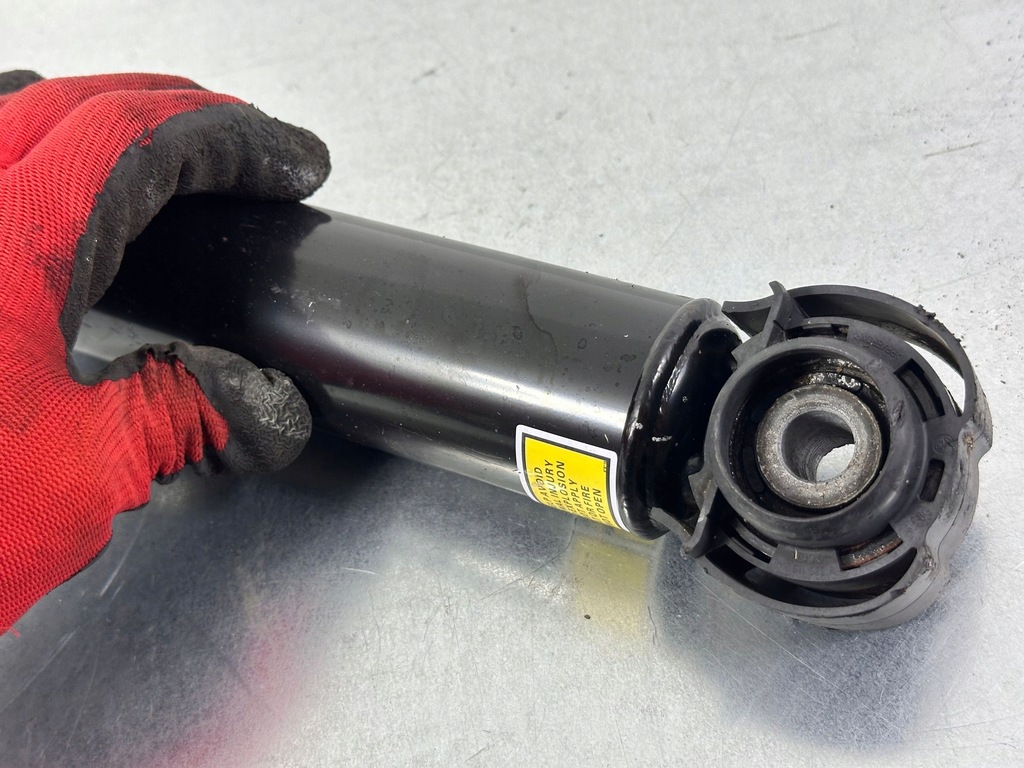 фото №7, Audi a6 allroad c7 2016 сторона левая амортизатор подвеска пневматический