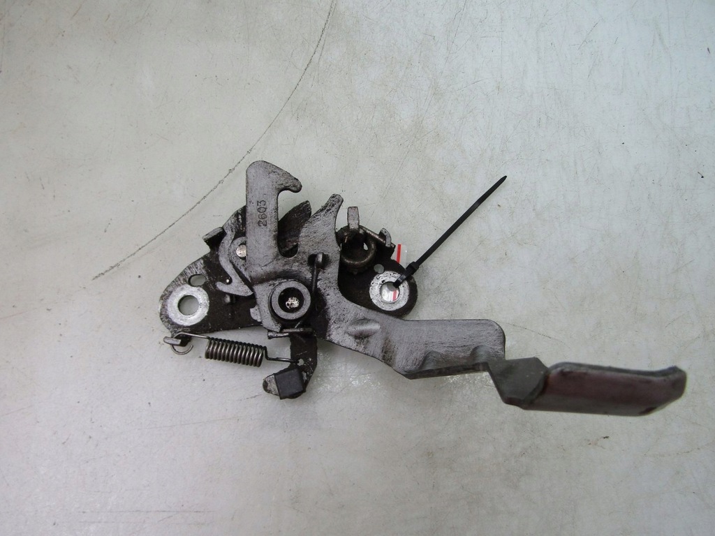 фото №1, Citroen xsara picasso 04r замок засов капот