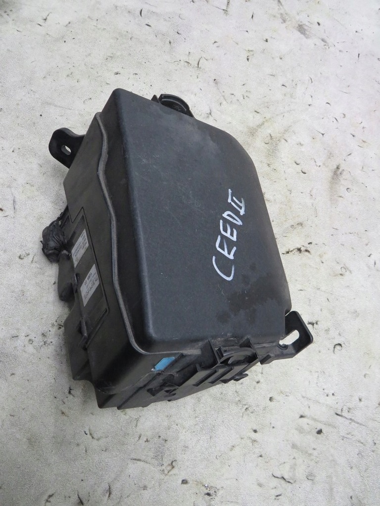 фото №1, Корпус коробка предохранителей ceed ii 1.6 crdi