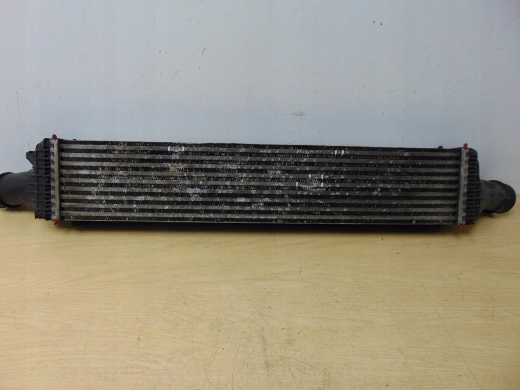 Радіатор інтеркулер audi a4 a5 b9 8k0145805r Зі Шроту