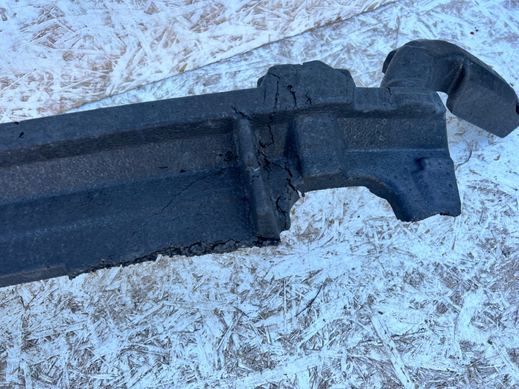 Пена абсорбер бампера перед audi q7 4m датчик пешеходов с Разборки