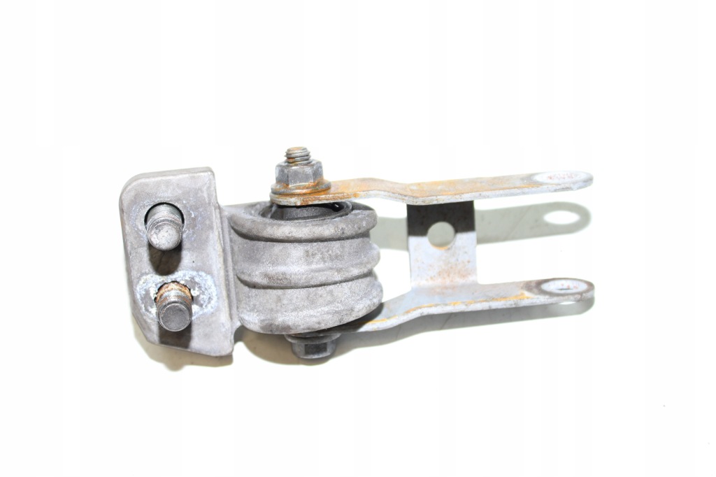 Купить Volvo s80 2.5t подушка двигателя 9445335