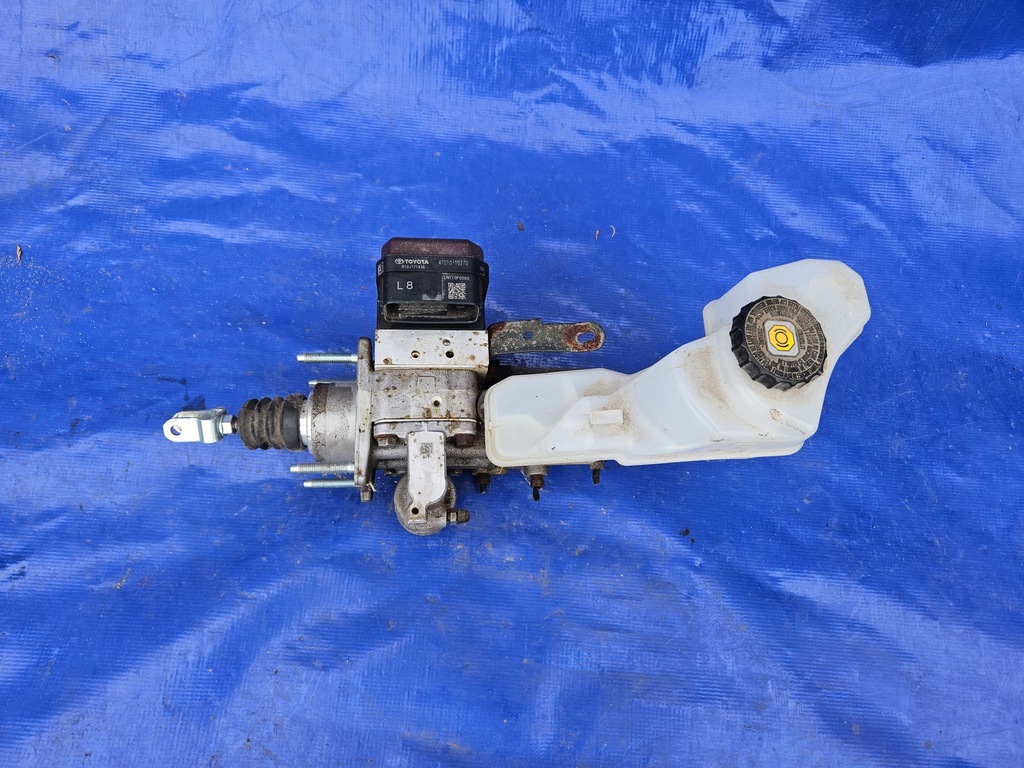 фото №1, Toyota chr насос тормозная abs 47210-10270