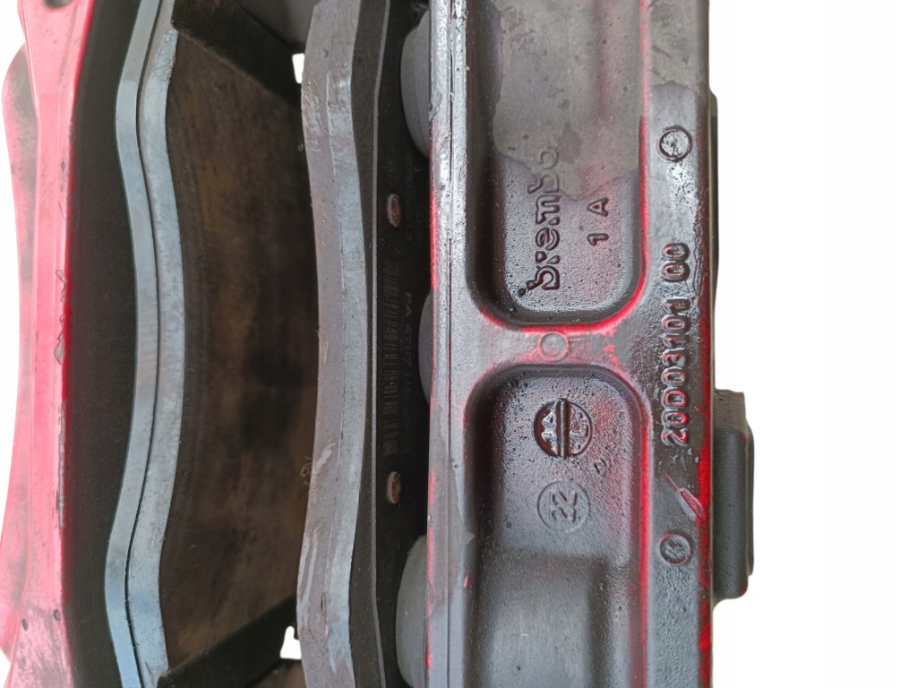 Суппорт тормозной левое  перед mercedes w177 amg a45s с Разборки