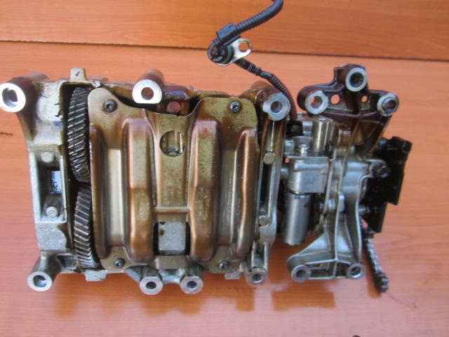 Volvo s60 s90 v90 2.0 turbo клапан датчик насоса оливи 31670242 31492531 Зі Шроту