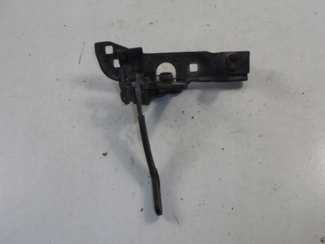 фото №7, Skoda superb i 3u4 засов замка капот 3u0823480e