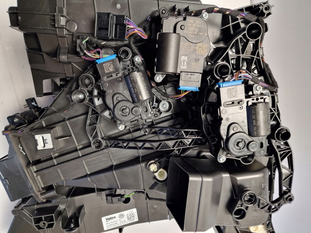 фото №14, Vw id.3 обігрівач valeo nowa 1ea820351bm