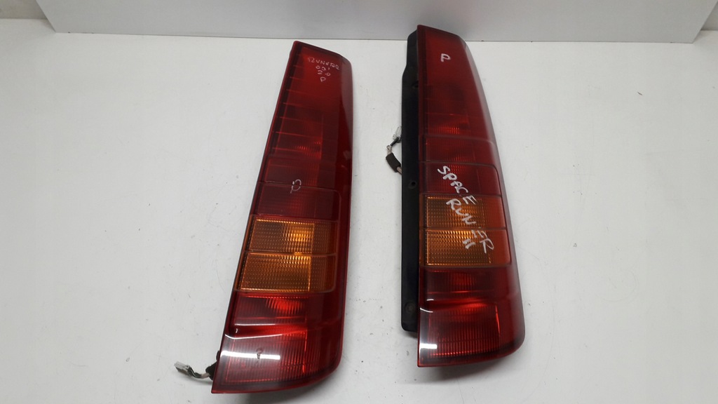 фото №4, Mitsubishi space runner 99-03 лампа права задня