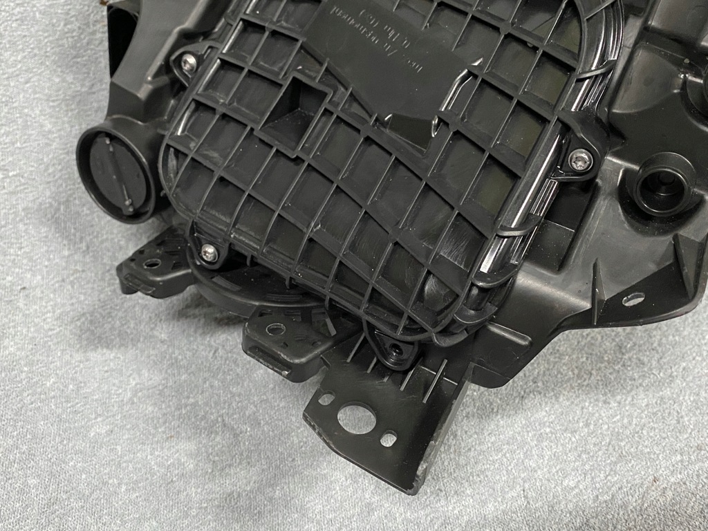 фото №16, Лампа porsche taycan full led pdls 9j1941060d оригинал europa