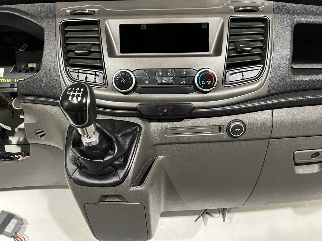 фото №12, Приборная панель консоль отопитель каркас ручка домкрат ford transit custom i lift