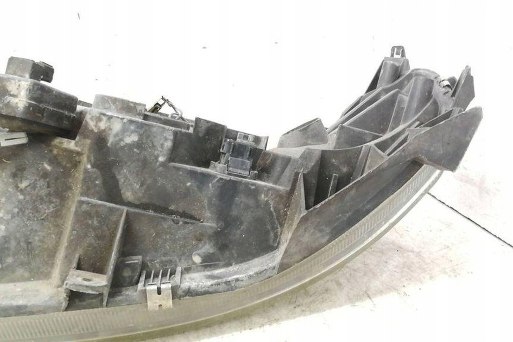 фото №9, Лампа права передня volvo v70 ii sw e29029 1.98l бензиновий 132kw 2001