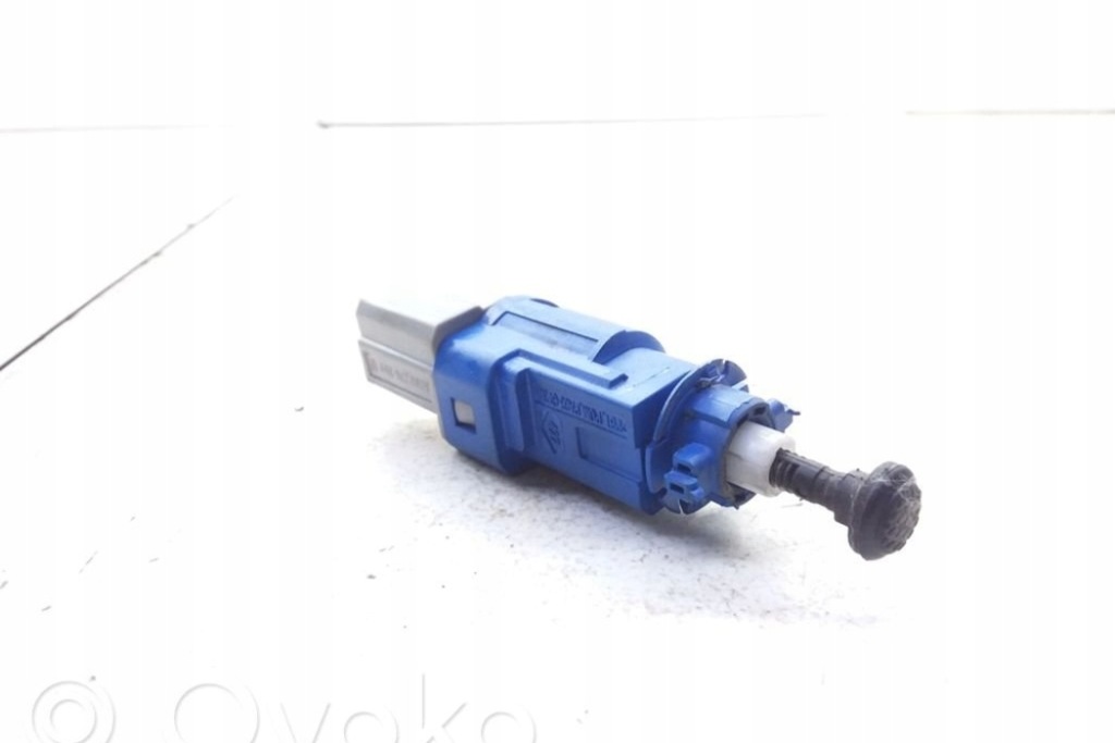 фото №1, Датчик педали сцепления renault twingo ii cn0_ 8200276359 1.2l бензиновый