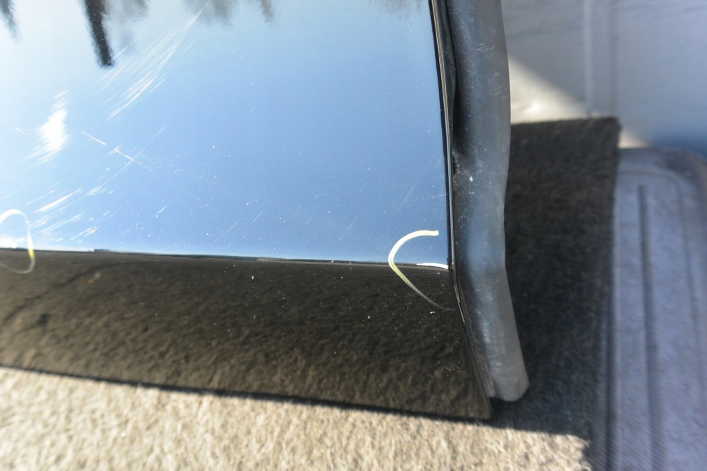 Tesla model s дверь правое  задняя чёрные 13-16 в Украине