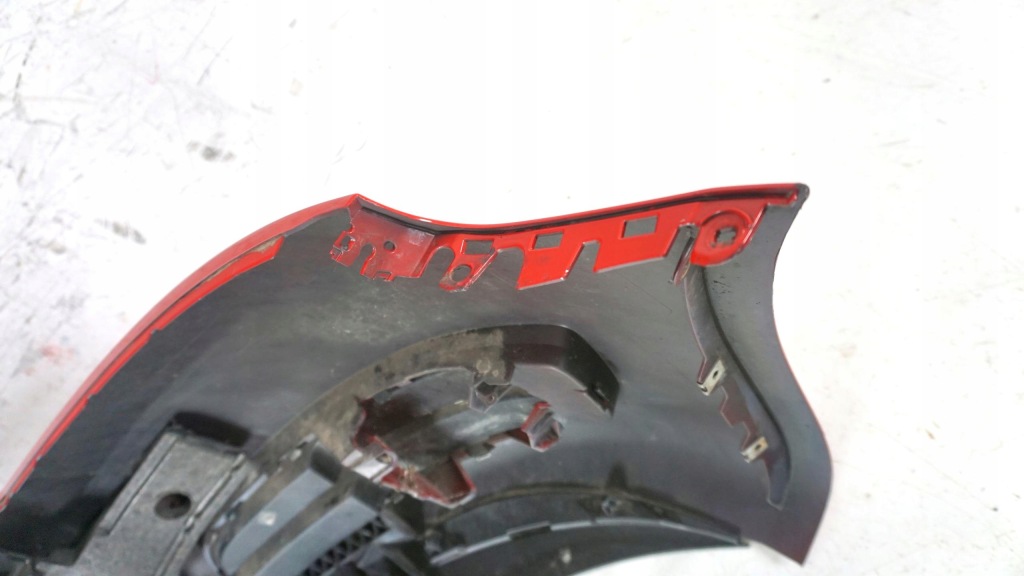 Бампер перед передний audi a3 8p lift 09-12 fl решётка радиатора 2009- ly3j 8p0807437h в Украине