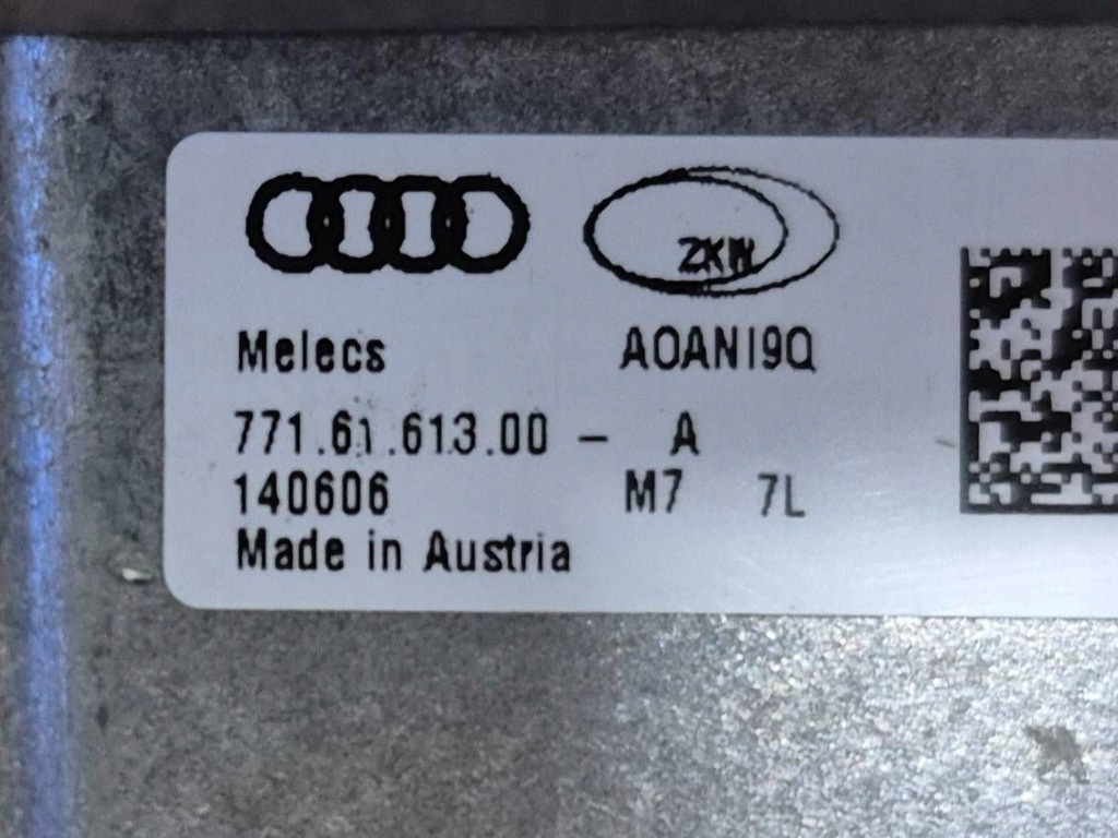 Модуль led йожик  drl фонарь  дневные поворотник  левый audi q7 4m 7716161300 в Украине