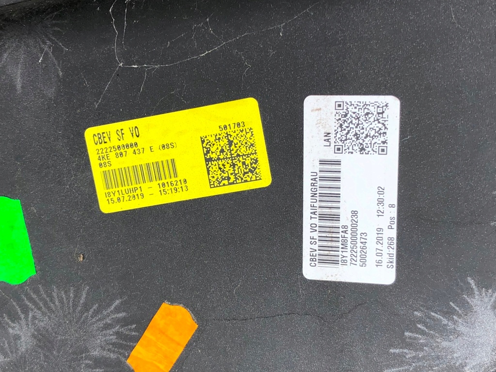 Бампер передний решётка радиатора audi e-tron 55 50 4ke 2020- отбойник frontowy lz7f с Разборки