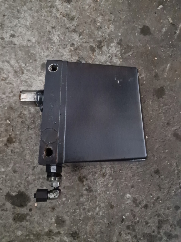 фото №1, Помпа подъёма кабины scania r s ngs ntg