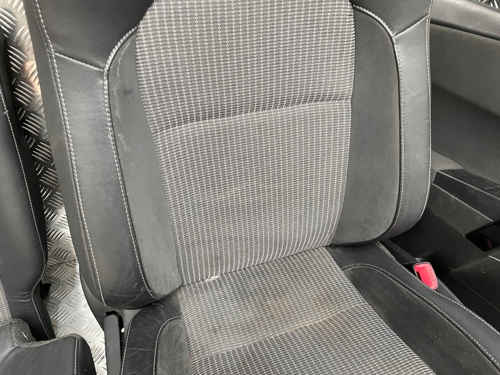 фото №12, Сиденья заднее сиденье обшивки кожа toyota auris ii hb europa