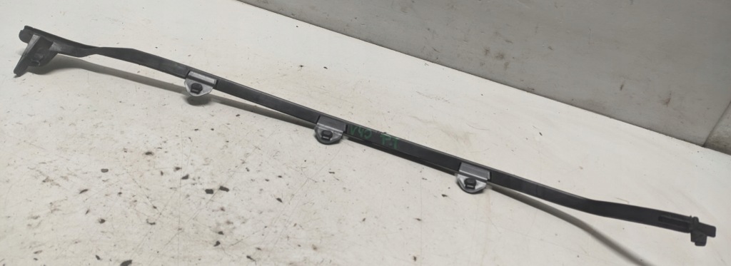 Купить Volvo v40 15r прокладка дверь правый  задняя 31371670