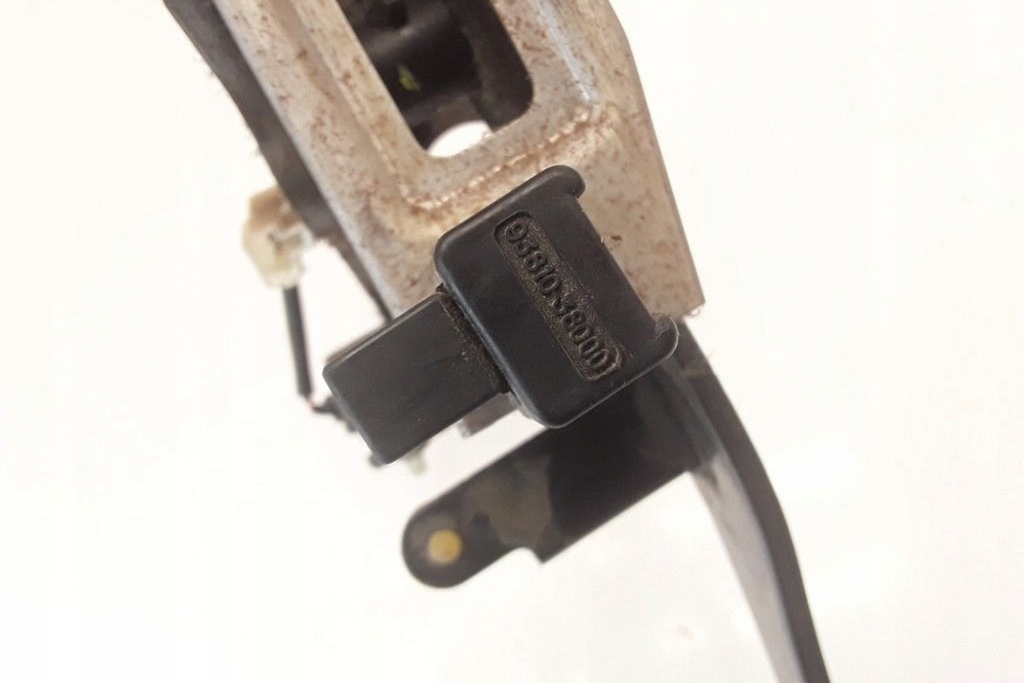 фото №9, Педаль зчеплення kia carnival / grand carnival iii vq 9381038000 2.9l