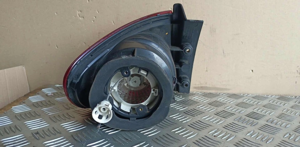 фото №3, Seat altea лампа задня права зовнішня 5p0945096e